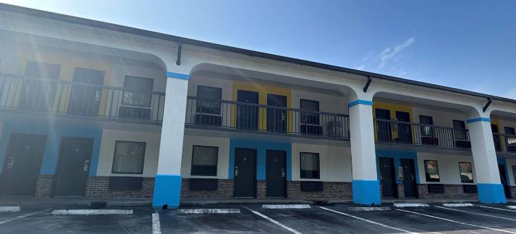 哥伦比亚机场戴斯套房酒店(Days Inn & Suites by Wyndham Columbia Airport)图片