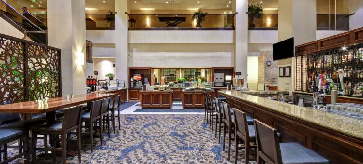 圣克拉拉希尔顿安泊酒店(Embassy Suites by Hilton Santa Clara Silicon Valley)图片