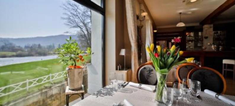 卡尔施泰因浪漫城堡酒店(Romantic Hotel Mlýn Karlstejn)图片