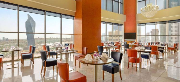 科威特市中心温德姆华美达安可酒店(Ramada Encore by Wyndham Kuwait Downtown)图片