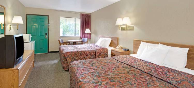 埃斯帕诺拉温德姆戴斯酒店(Days Inn by Wyndham Espanola)图片