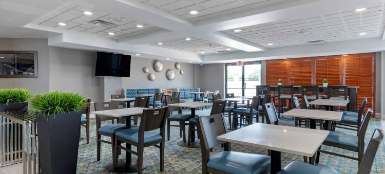 Best Western Plus McAllen Airport Hotel图片