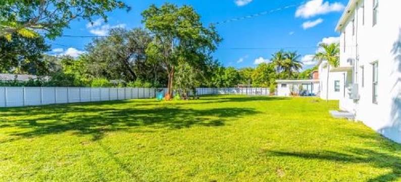 Renovated Apts with Kitchen, Fast WiFi, Smart TV, Roku & Pool Onsite 4 mi to Surfside Beach图片