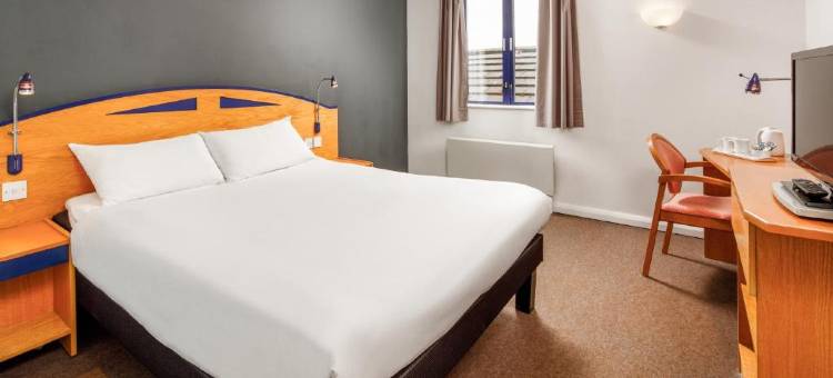 宜必思切斯特菲尔德北部酒店 - 巴尔伯勒店(Ibis Chesterfield North - Barlborough)图片