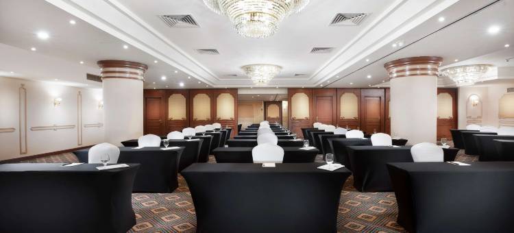 尼罗河宫殿及会展中心施柏阁酒店(Steigenberger Nile Palace Luxor - Convention Center)图片
