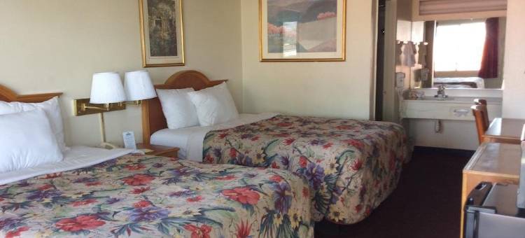 圣贝纳迪诺戴斯酒店-近圣曼努埃尔(Days Inn by Wyndham San Bernardino)图片