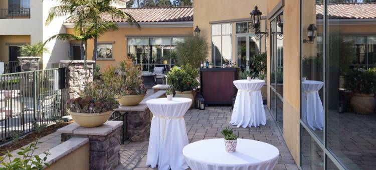 圣巴巴拉戈拉塔万豪万怡酒店(Courtyard Santa Barbara Goleta)图片