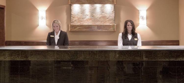 克利夫兰机场皇冠假日(Crowne Plaza Cleveland Airport)图片