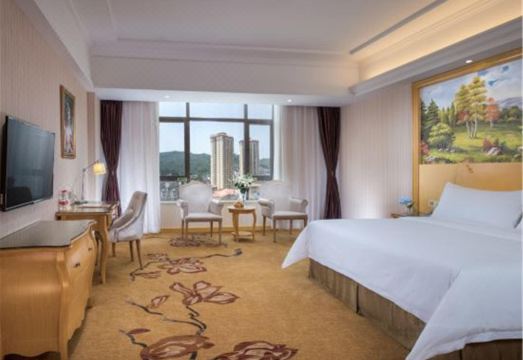 Baoluo Guizu International Hotel Hotel Overview