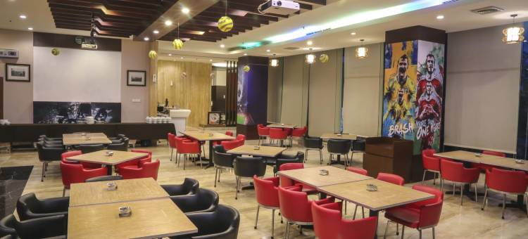 阿尔玛德拉酒店(Almadera Hotel)图片