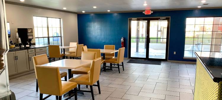 坎顿温德姆戴斯酒店(Days Inn by Wyndham Canton)图片