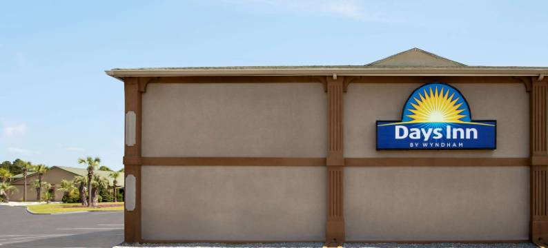 哈代维尔95号州际公路戴斯酒店(Days Inn by Wyndham Hardeeville/ I-95 State Line)图片