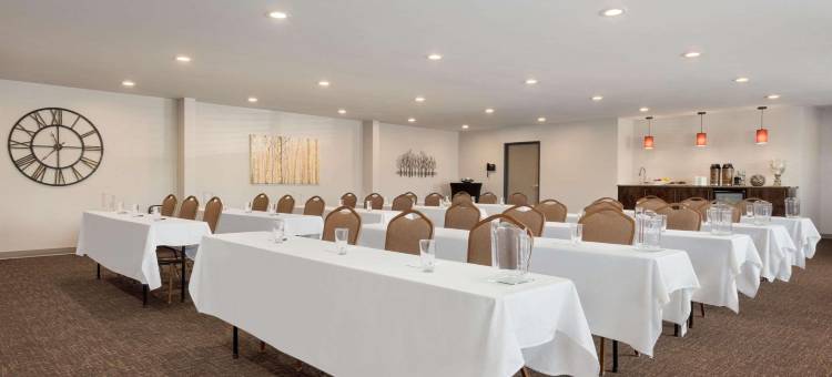 巴克斯特丽怡酒店(Country Inn & Suites by Radisson, Baxter, MN)图片