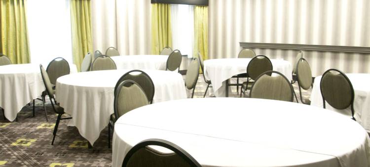 希尔顿欢朋旅馆，位于利斯维尔，靠近波尔克堡(Hampton Inn by Hilton Leesville Fort Polk)图片