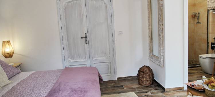 Mariasofia Master Suite with Private Bathroom图片