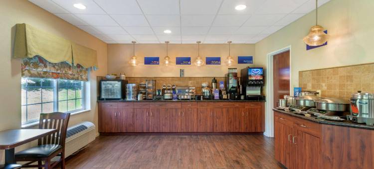 劳伦斯堡贝斯特韦斯特酒店(Best Western Lawrenceburg Inn)图片