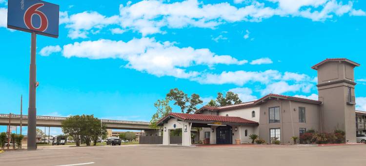 德克萨斯博蒙特 6 号汽车旅馆(Motel 6 Beaumont, TX)图片