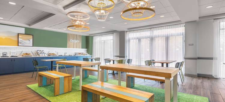 夏洛特泰沃拉路I-77高速公路希尔顿Spark酒店(Spark by Hilton Charlotte Tyvola I-77)图片