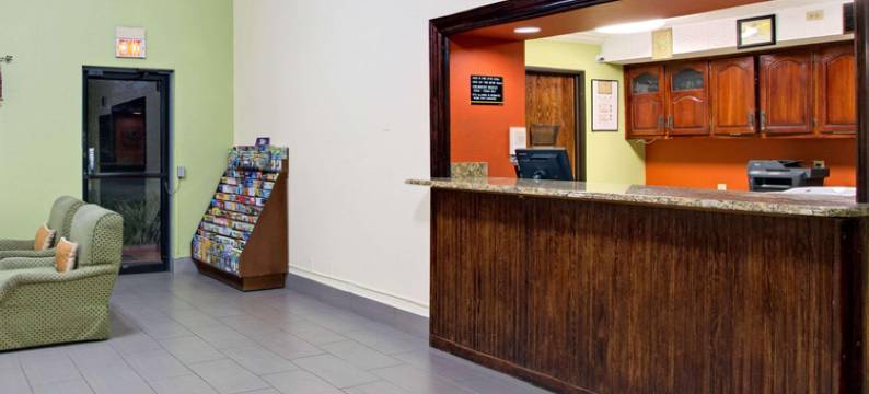 彼得堡街温德姆速 8 酒店(Super 8 by Wyndham St. Petersburg)图片