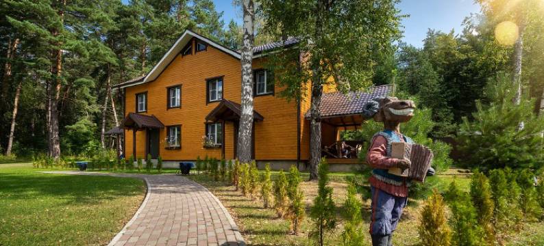 Dachnyij Hotel Lesnyie Polyanyi图片