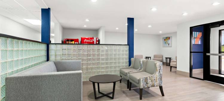 贝斯特韦斯特格罗夫斯 SureStay 酒店(SureStay by Best Western Groves)图片