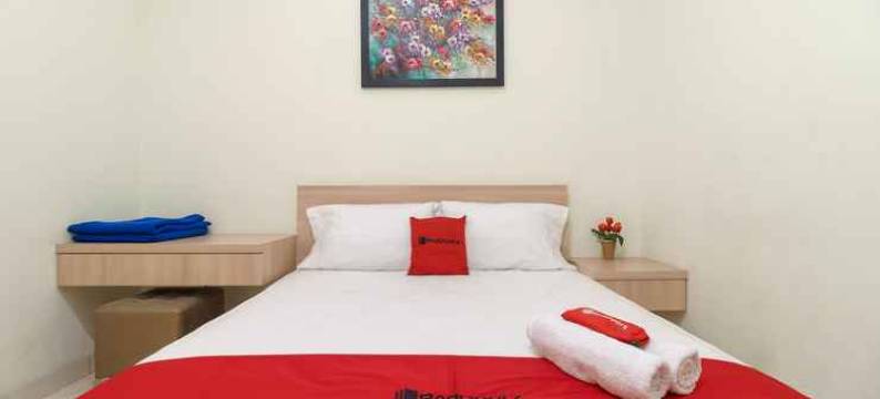 红多兹伊斯兰酒店@奇内瑞德珀克(RedDoorz Syariah @ Cinere Depok)图片