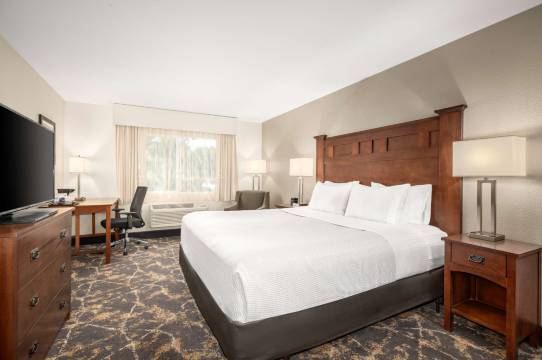 格兰茨帕斯拉昆塔温德姆套房酒店(La Quinta Inn & Suites by Wyndham Grants Pass)