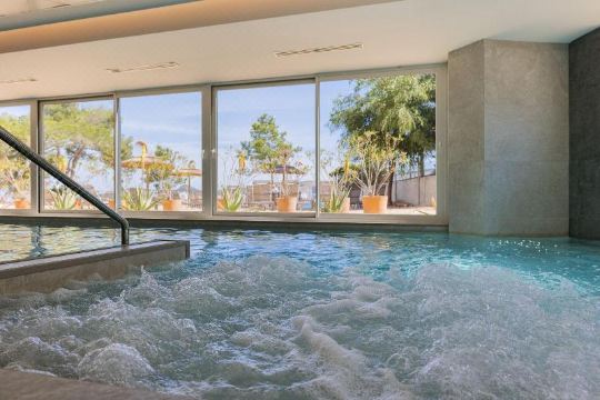 Els Pins Resort & Spa - Emar Hotels Hotel Overview