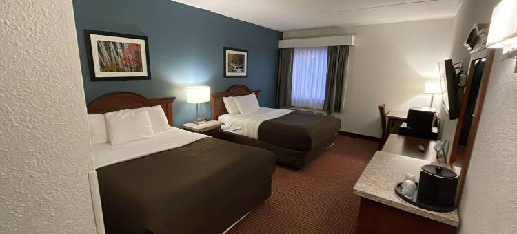 卡拉马祖凯隆酒店(Clarion Inn I-94 Near Expo Center)图片