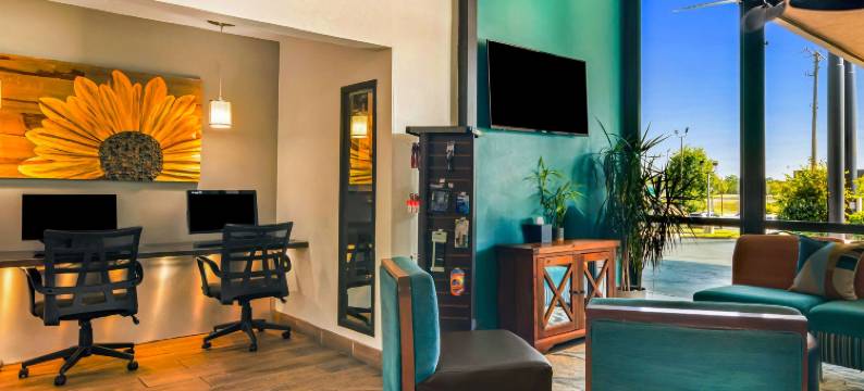 乔普林绿洲贝斯特韦斯特套房酒店(Best Western the Oasis at Joplin)图片