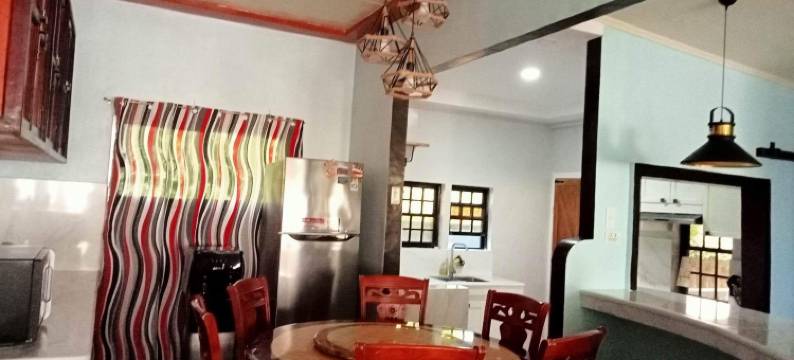 位于里佩丁根的3卧室独栋房屋-186平方米|带3个独立浴室(Home Style Accommodation)图片