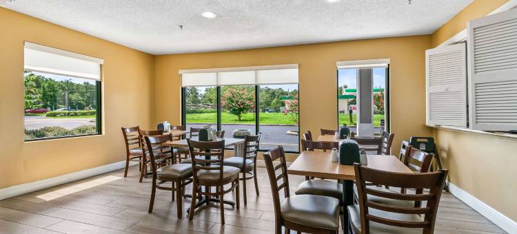 昆西品质酒店-塔拉哈西西部(Quality Inn Quincy - Tallahassee West)图片