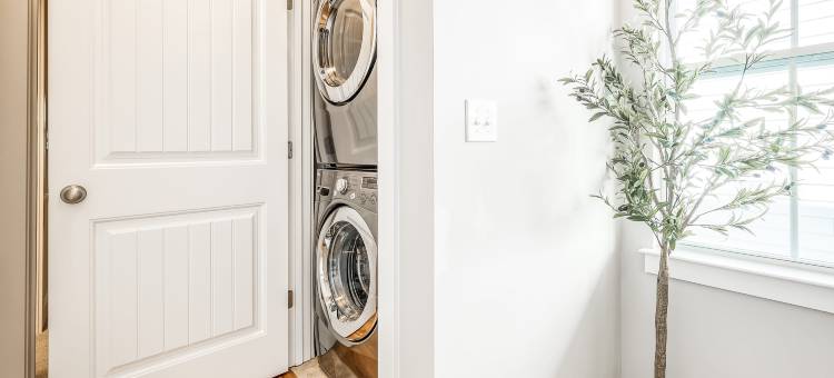 Boho | Walking Downtown | Porch | Office/Monitor图片