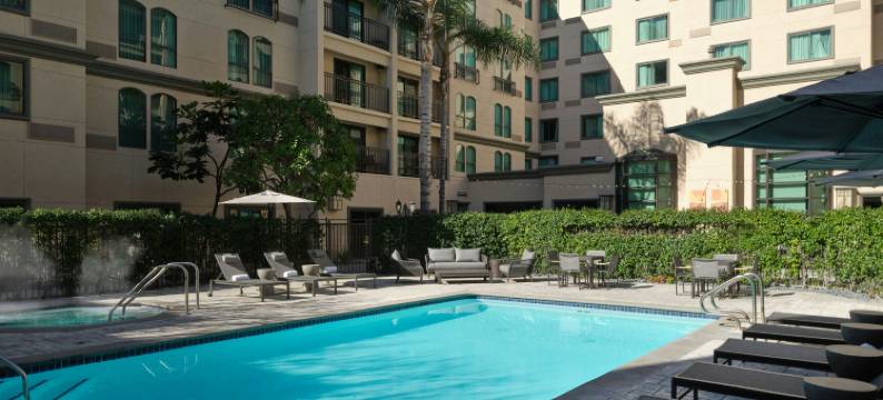 洛杉矶帕萨迪纳老城万怡酒店(Courtyard by Marriott Los Angeles Pasadena Old Town)图片
