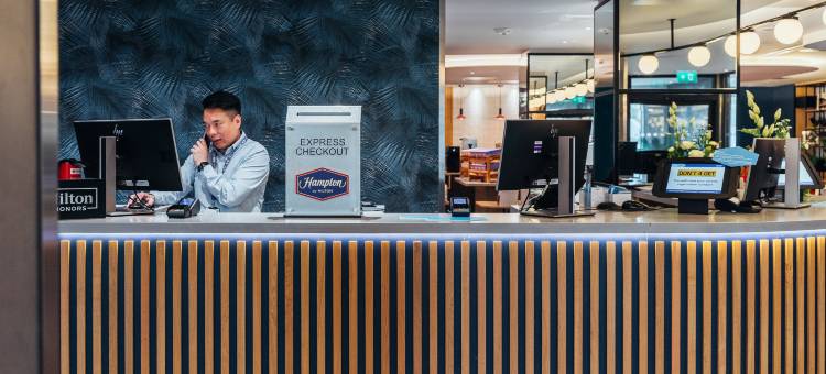 伦敦皇家公园希尔顿欢朋酒店(Hampton by Hilton London Park Royal)图片