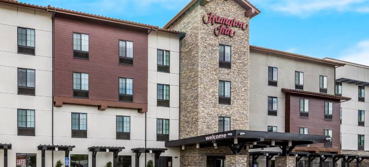 汉普顿康科德(Hampton Inn by Hilton Concord)图片