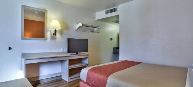 费拉格尔斯塔夫巴特勒大道6号汽车旅馆(Motel 6 Flagstaff, AZ - Butler)图片