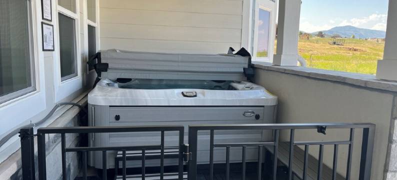 Private Hot Tub and P-Ball/B-Ball Court! Ideal Beach Access, and Golf Nearby!图片