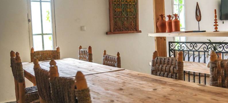 萨基亚塔拉曼祖(Sakia Talamanzou)图片