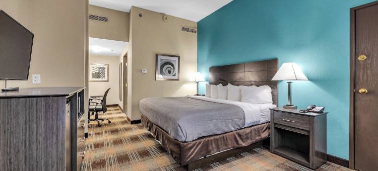 品质酒店(Quality Inn Roseville-Detroit North)图片