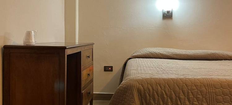 洛雷纳酒店(Hotel Lorena)图片