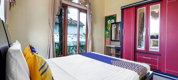 OYO之家91156生态旅游克塔旺吉村大农夫伊斯兰旅馆(OYO Homes 91156 Eco Tourism Big Farmer Desa Kertawangi Syariah)图片