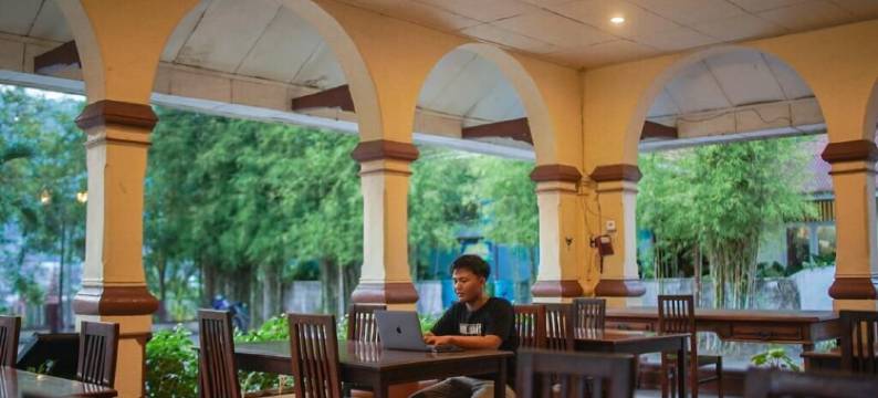 巴令多阿齐斯赞公路(Jalan Bagindo Aziz Chan)图片