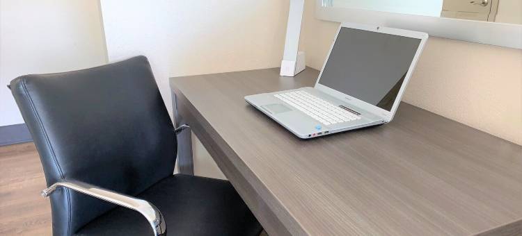 萨默菲尔德旅馆(Summerfield Inn Fresno Yosemite)图片