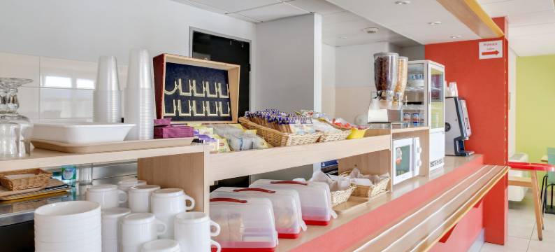 南瓦朗斯酒店(Hôtel Valence Sud)图片