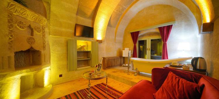 塔克弗洞穴之家(Takaev Cave House)图片