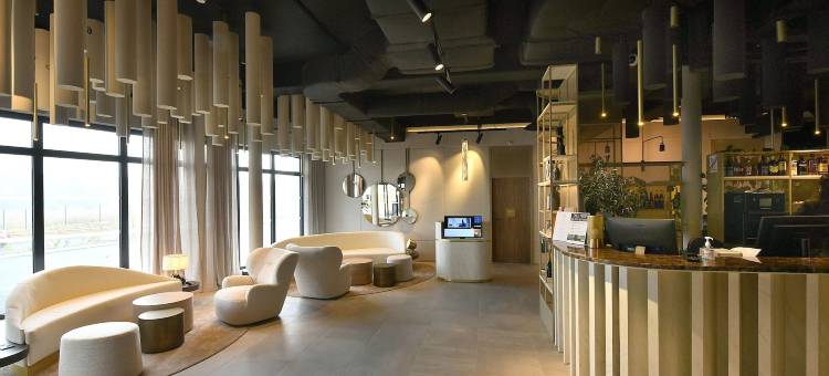 尤尼维斯金色郁金香酒店(Golden Tulip Reims)图片