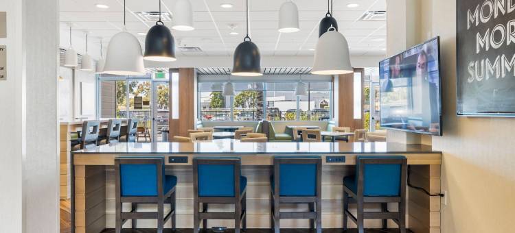 旧金山机场北万枫套房酒店(Fairfield Inn & Suites San Francisco Airport Oyster Point Area)图片