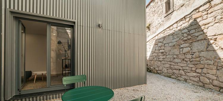 庭院波尔图设计公寓L配有露台(Courtyard Oporto Design Apartment L with Terrace)图片