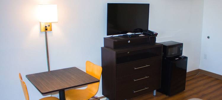 奇豪威骑士旅馆(Motel 6 Chilhowie, VA - I-81)图片